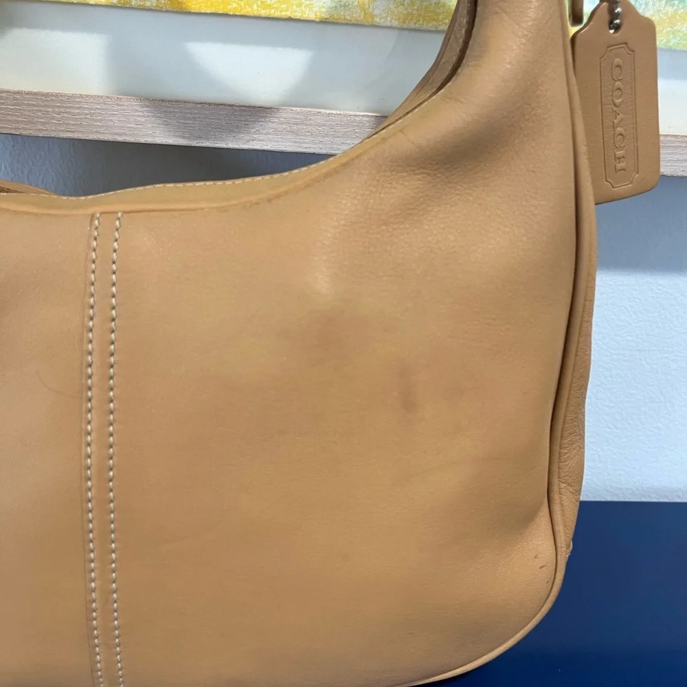 Coach Camel Legacy Zoe Tote Shoulder Hobo Bag Leather Purse 9342 Nickel Vintage - Picture 3 of 10